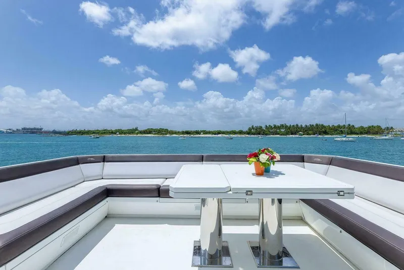 Slide: The Image of Galeon 640 FLY 2019 - 5753855