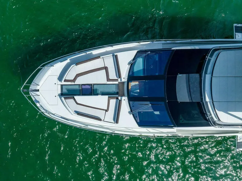 Slide: The Image of Galeon 640 FLY 2019 - 5753807