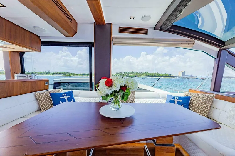 Slide: The Image of Galeon 640 FLY 2019 - 5753877