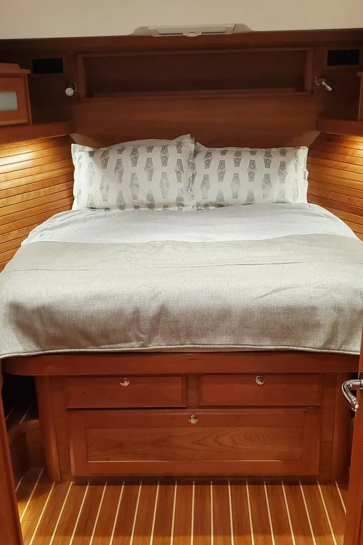 Slide: The Image of Sabre 45 2021 - 5754319