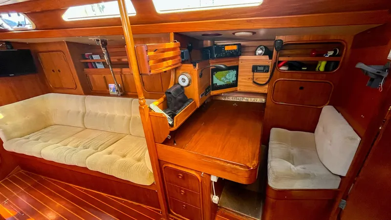 Slide: The Image of Oyster Lightwave 48 1991 - 5759806