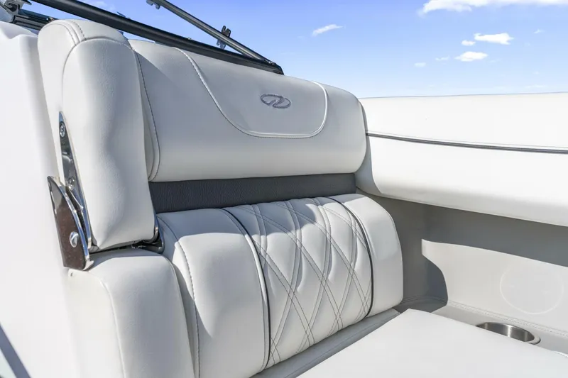 Slide: The Image of Regal LS6 2021 - 5754775