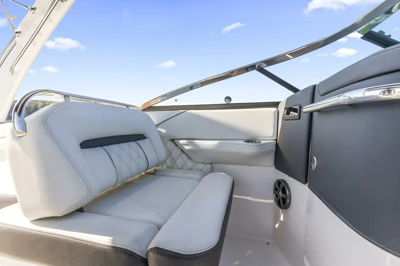 Slide: The Image of Regal LS6 2021 - 5754805