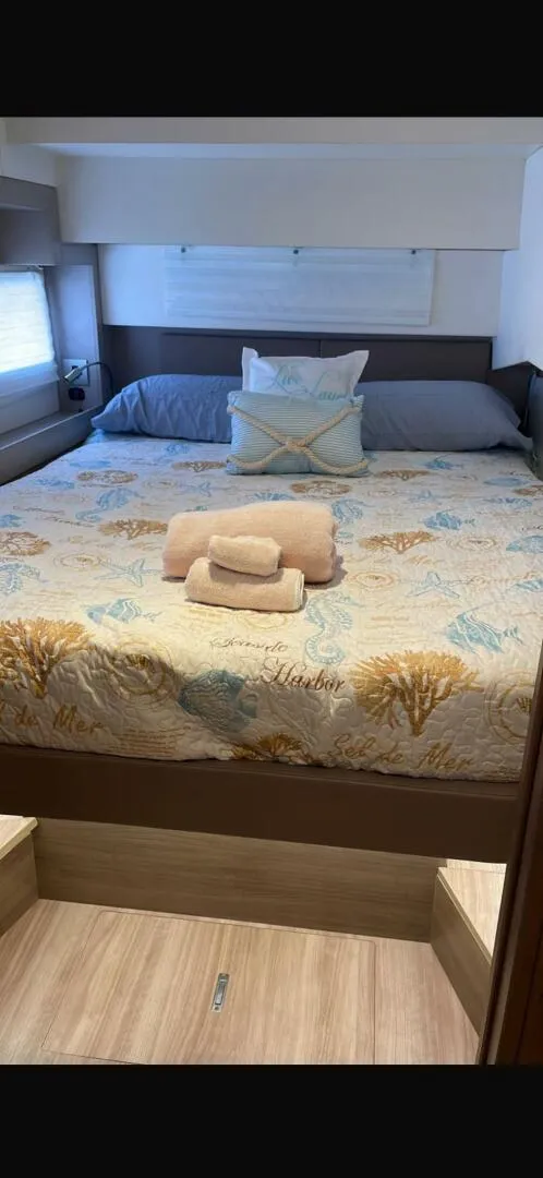 Slide: The Image of Bali 4.2 2023 - 5754833