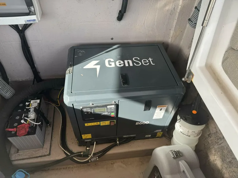 Slide: The Image of Bali 4.2 2023 - 5754828