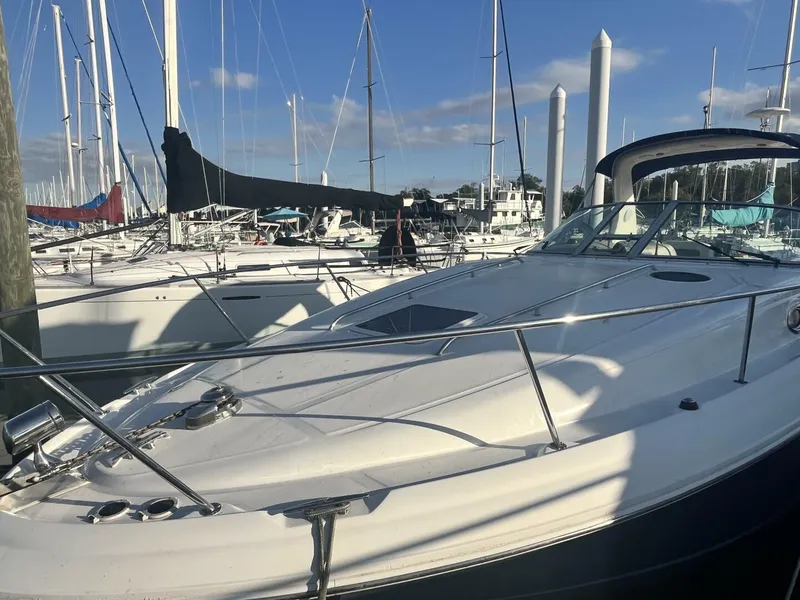 Slide: The Image of 2005 Sea Ray 320 Sundancer - 5785430