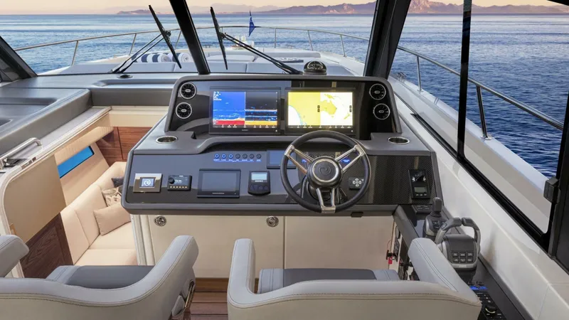 Slide: The Image of Riviera 4300 SE Image 014 - 5755346