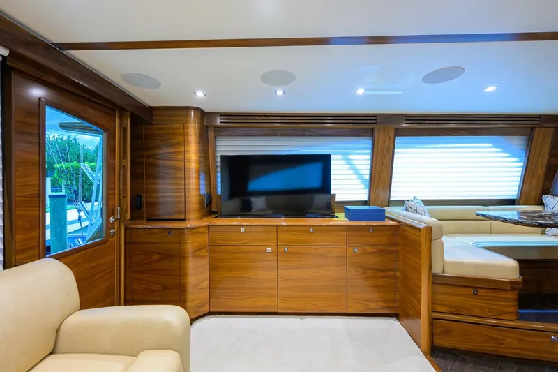 Slide: The Image of 2023 Viking 64 Convertible - Salon 2023 Viking 64 Convertible Iron Bird - 5755564