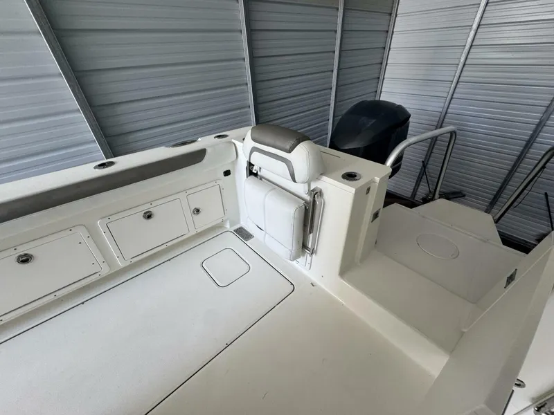 Slide: The Image of World Cat 320 CC 2018 - 5755796