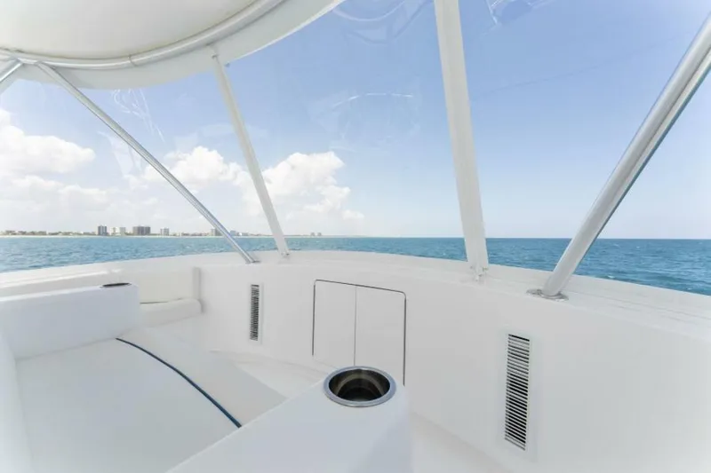 Slide: The Image of 2021 Viking 54 Convertible HAMMERHEADS Flybridge - 5755680