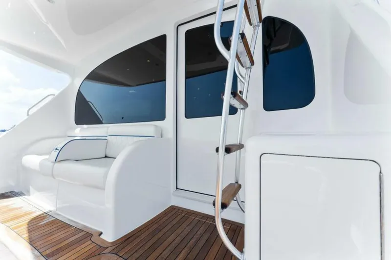 Slide: The Image of 2021 Viking 54 Convertible HAMMERHEADS Cockpit - 5755709