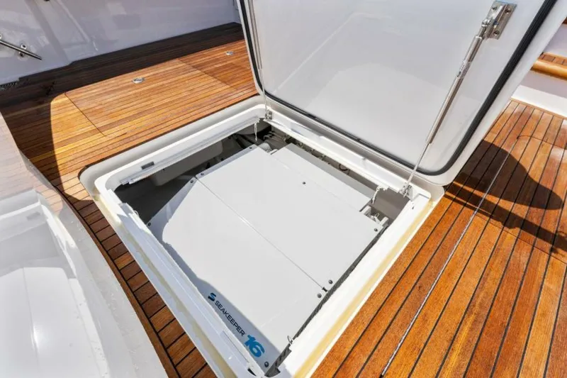 Slide: The Image of 2021 Viking 54 Convertible HAMMERHEADS Cockpit - 5755717