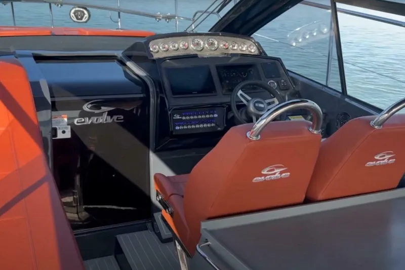 Slide: The Image of Evolve 40 2024 - 5755964