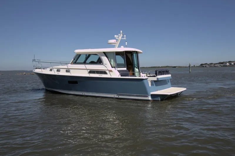 Slide: The Image of Sabreline 38 Express 2013 - 5756424