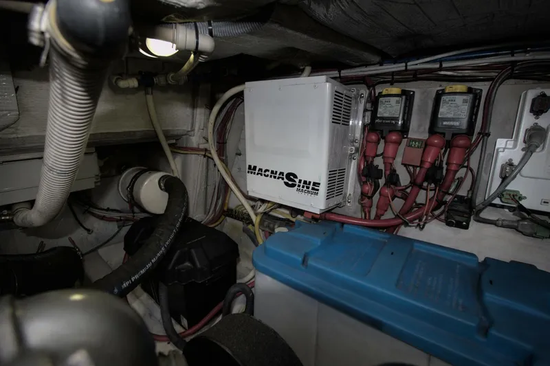 Slide: The Image of Sabreline 38 Express 2013 - 5756395