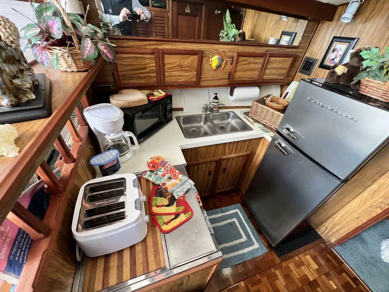 Slide: The Image of Viking 35 Convertible 1979 - 5756623