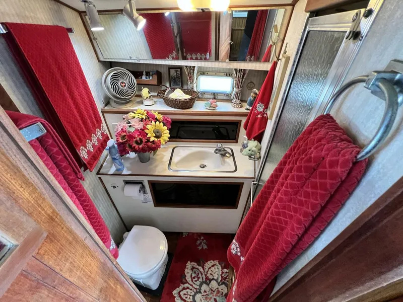 Slide: The Image of Viking 35 Convertible 1979 - 5756625