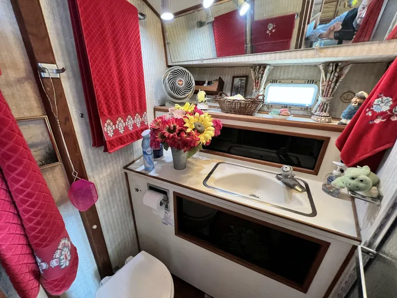 Slide: The Image of Viking 35 Convertible 1979 - 5756627