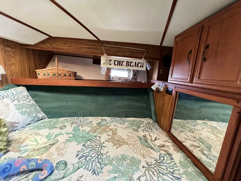 Slide: The Image of Viking 35 Convertible 1979 - 5756630