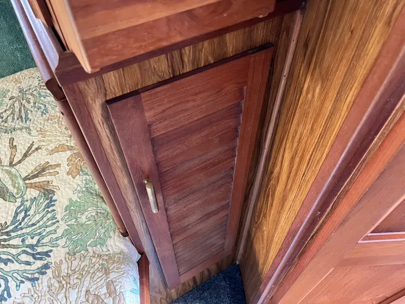 Slide: The Image of Viking 35 Convertible 1979 - 5756633