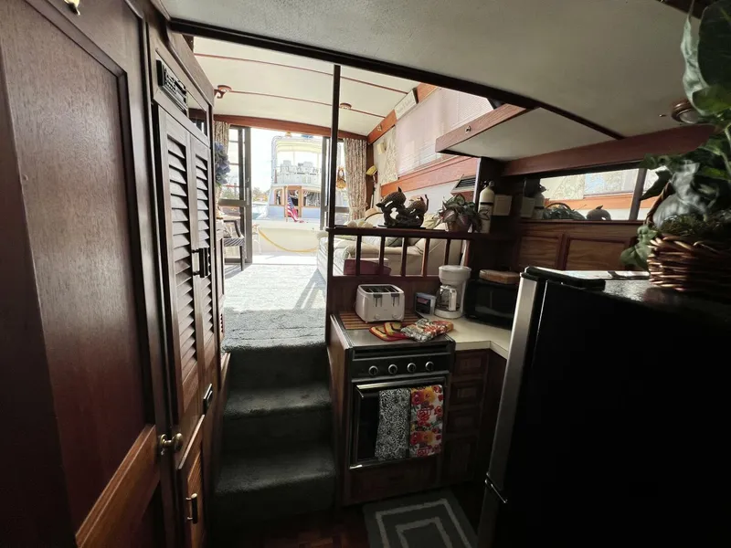 Slide: The Image of Viking 35 Convertible 1979 - 5756634