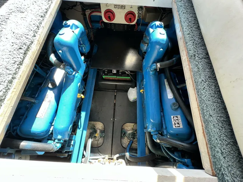 Slide: The Image of Viking 35 Convertible 1979 - 5756660