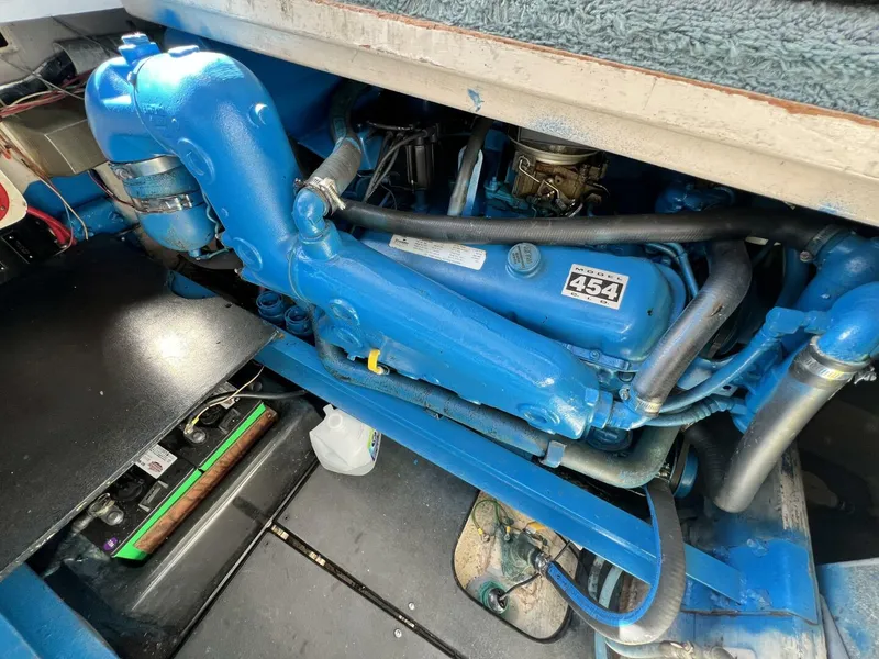 Slide: The Image of Viking 35 Convertible 1979 - 5756661