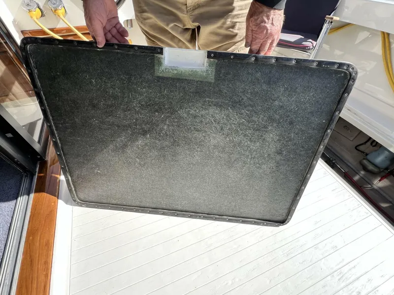 Slide: The Image of Viking 35 Convertible 1979 - 5756665