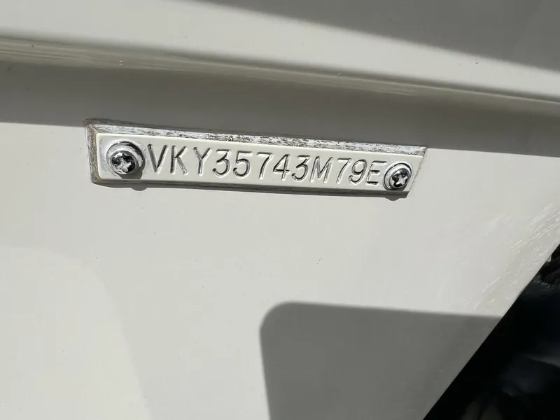 Slide: The Image of Viking 35 Convertible 1979 - 5756674