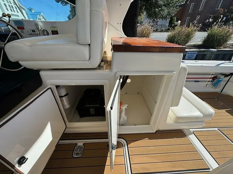 Slide: The Image of 0005439435 - 5756337