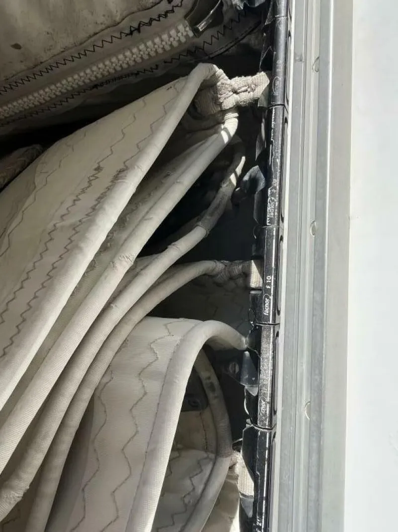 Slide: The Image of Med Marine Montevideo 1993 - 5759074