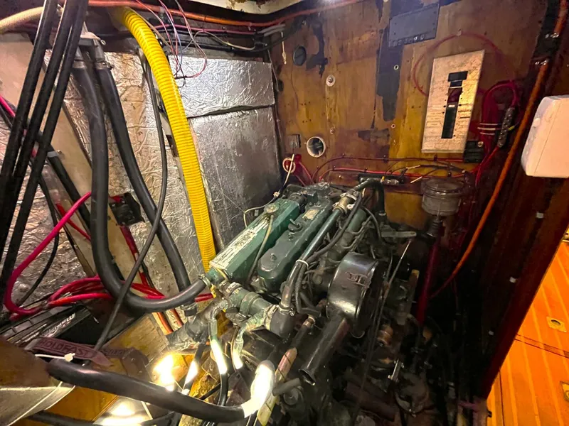 Slide: The Image of Med Marine Montevideo 1993 - 5759160