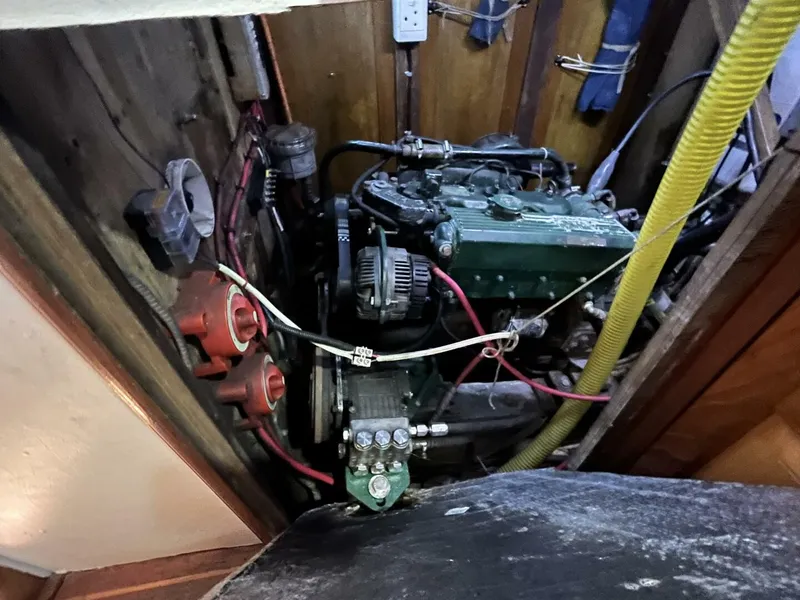 Slide: The Image of Med Marine Montevideo 1993 - 5759176