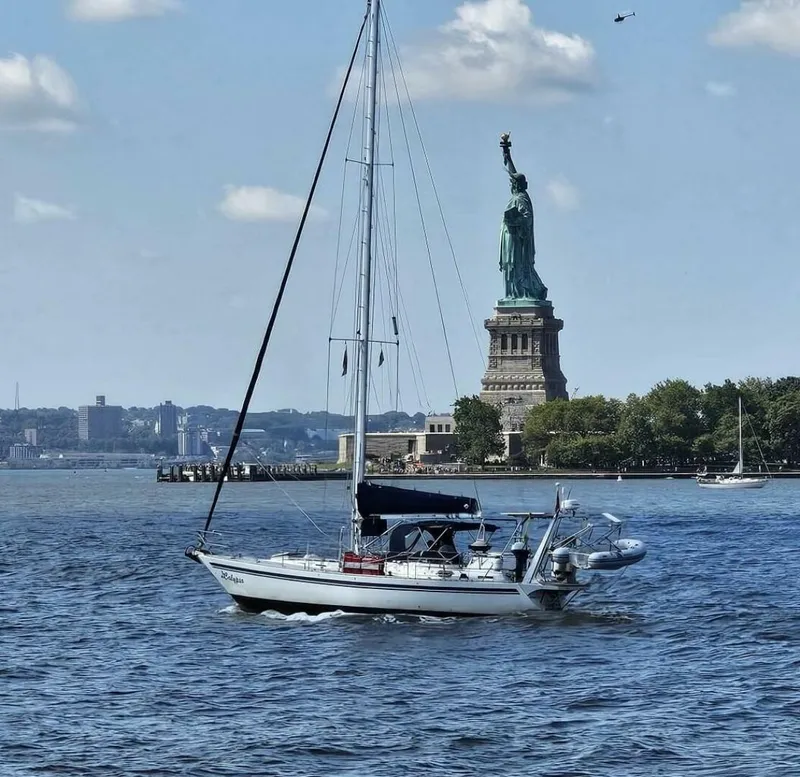 Slide: The Image of Med Marine Montevideo 1993 - 5759388