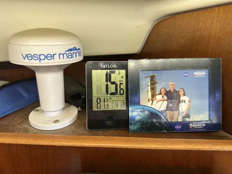 Slide: The Image of Beneteau 423 2004 - 5760184