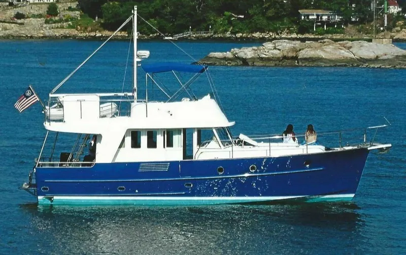 The Image of 2006 Beneteau Swift Trawler 42 Profile on the water - 5757247