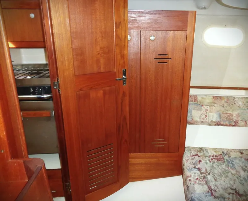 Slide: The Image of Hunter 380 2001 - 5757407