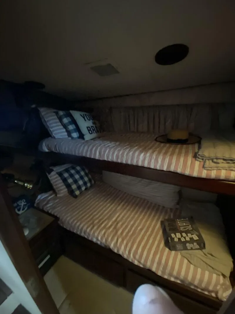 Slide: The Image of Hatteras SF 52 1986 - 5765305