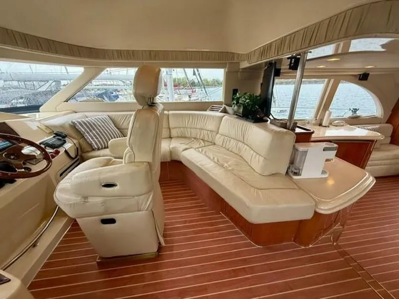 Slide: The Image of Sea Ray 540 Cockpit Motor Yacht 2001 - 5758847