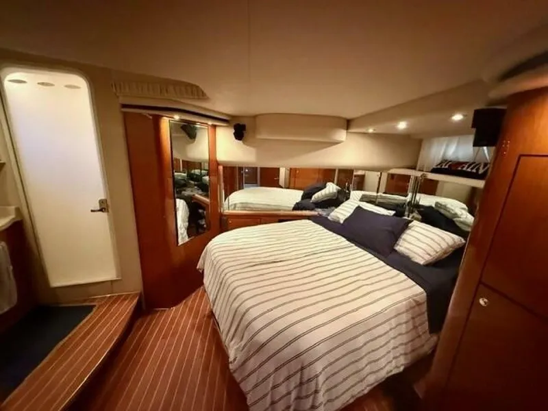 Slide: The Image of Sea Ray 540 Cockpit Motor Yacht 2001 - 5758848