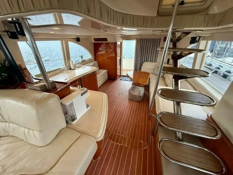 Slide: The Image of Sea Ray 540 Cockpit Motor Yacht 2001 - 5758843