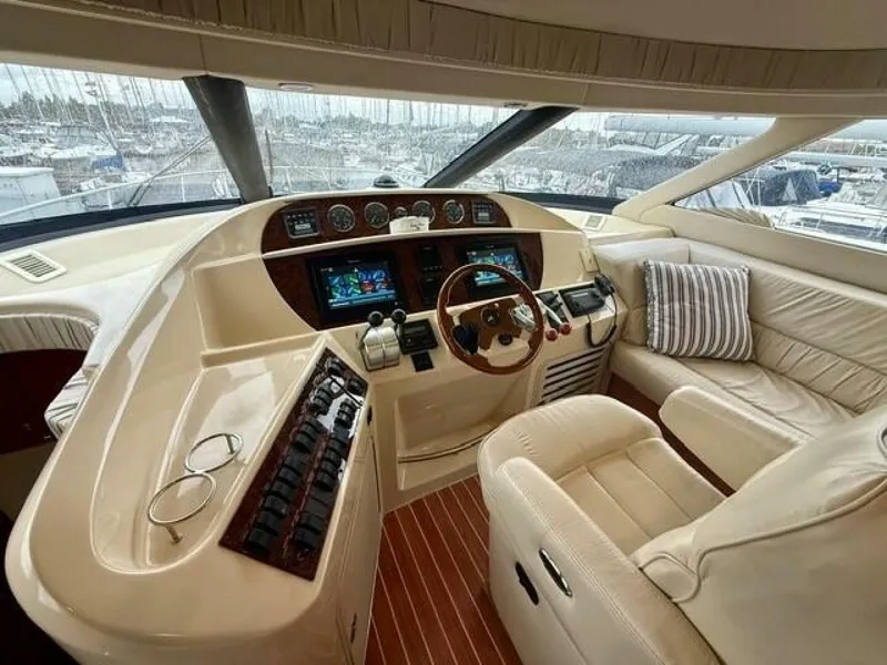 Slide: The Image of Sea Ray 540 Cockpit Motor Yacht 2001 - 5758844