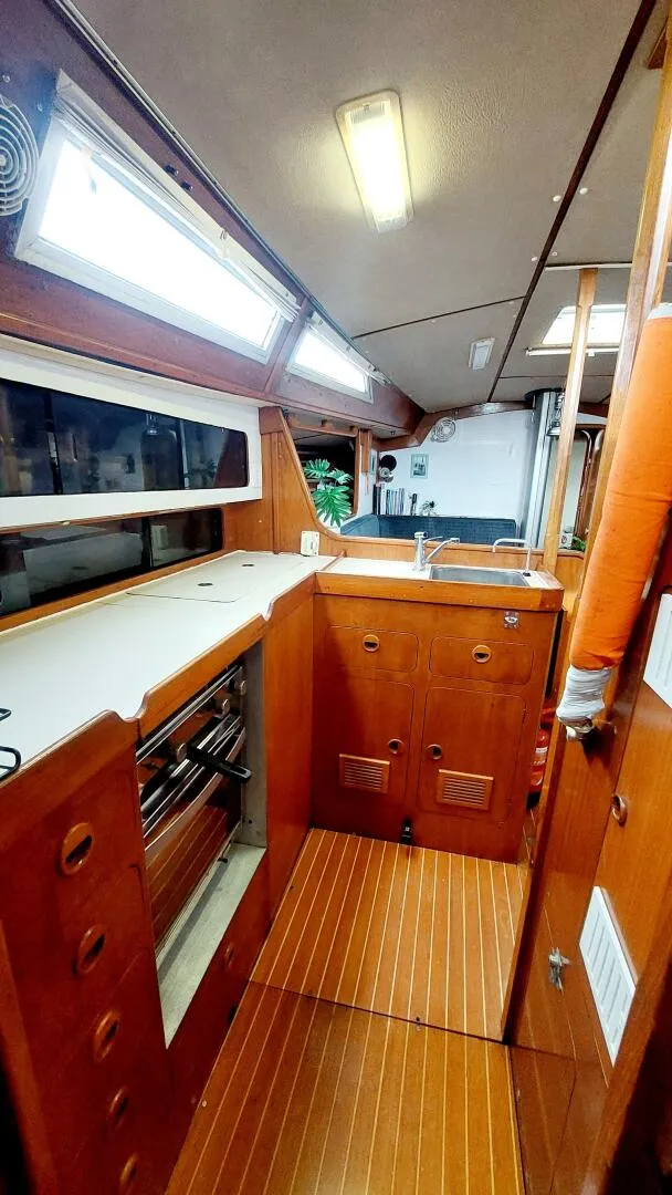 Slide: The Image of Sigma 41 1984 - 5760255