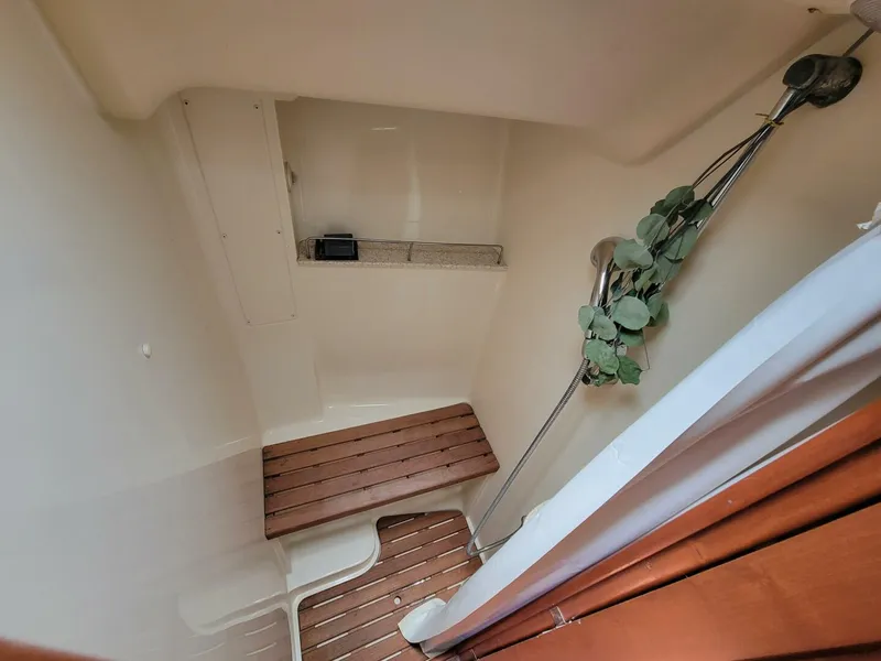 Slide: The Image of Hunter 49 2009 - 5757625