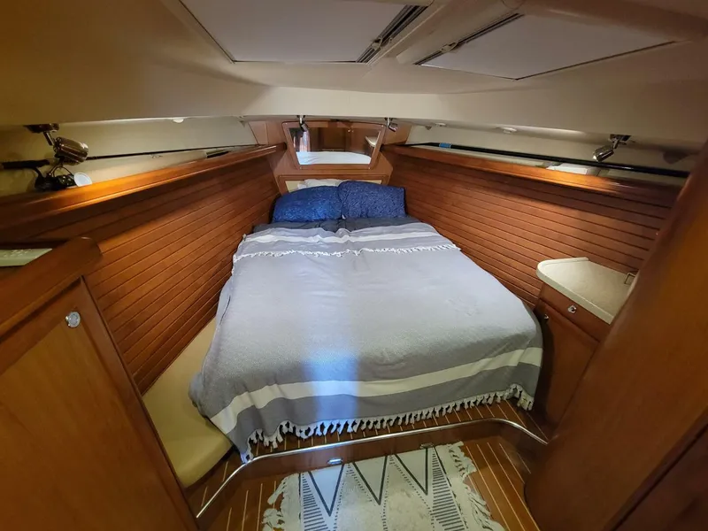 Slide: The Image of Hunter 49 2009 - 5757623