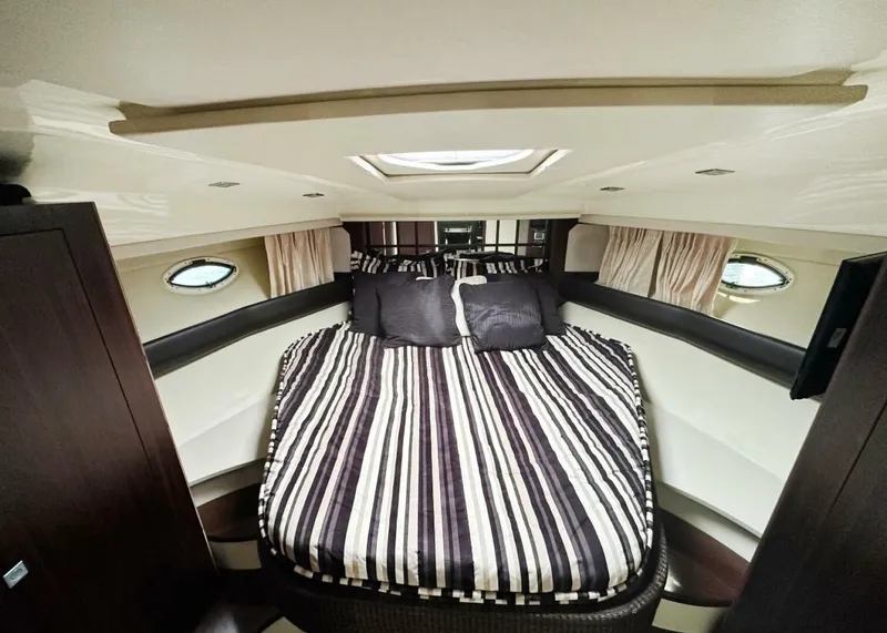 Slide: The Image of Monterey 40 2013 - 5757754