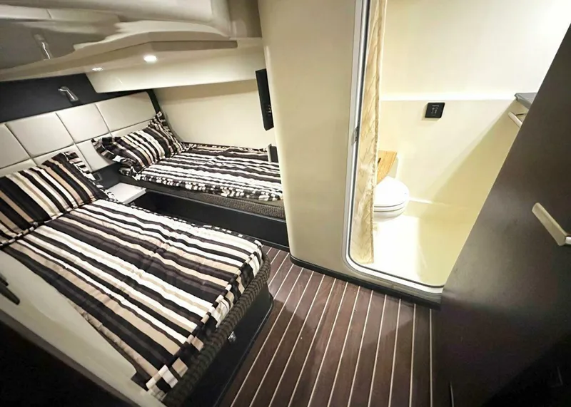 Slide: The Image of Monterey 40 2013 - 5757760