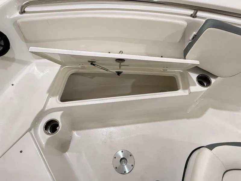 Slide: The Image of Tidewater 210LXf 2017 - 5757779