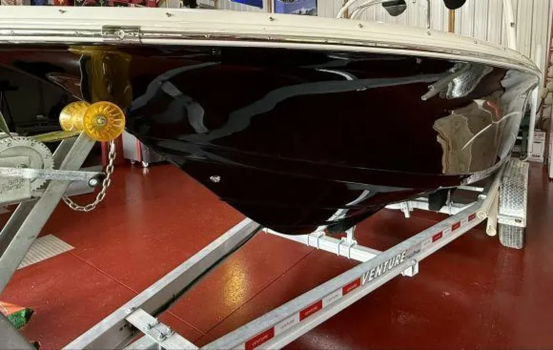 Slide: The Image of Tidewater 210LXf 2017 - 5757764