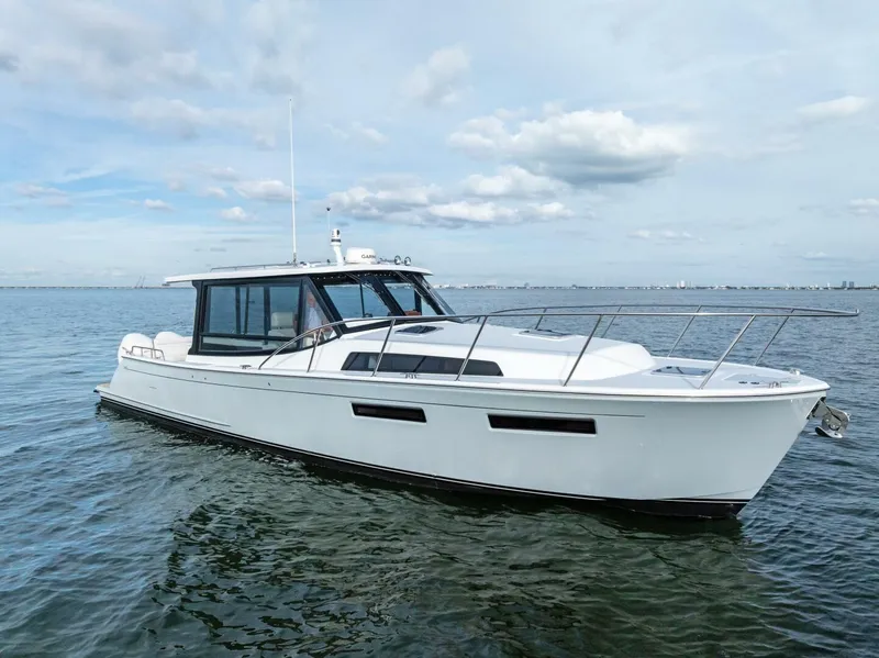 The Image of 2025 MJM 42 - 5865839